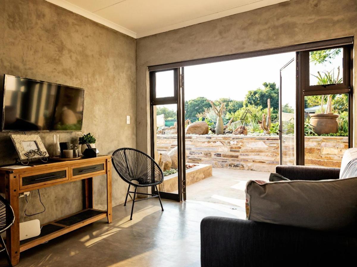 Guest Room At Joubert Piet Retief Bagian luar foto