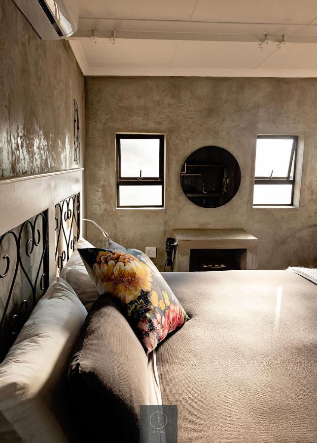 Guest Room At Joubert Piet Retief Bagian luar foto